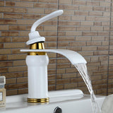 Stylish Elegance Bathroom Faucet in a Classic Design